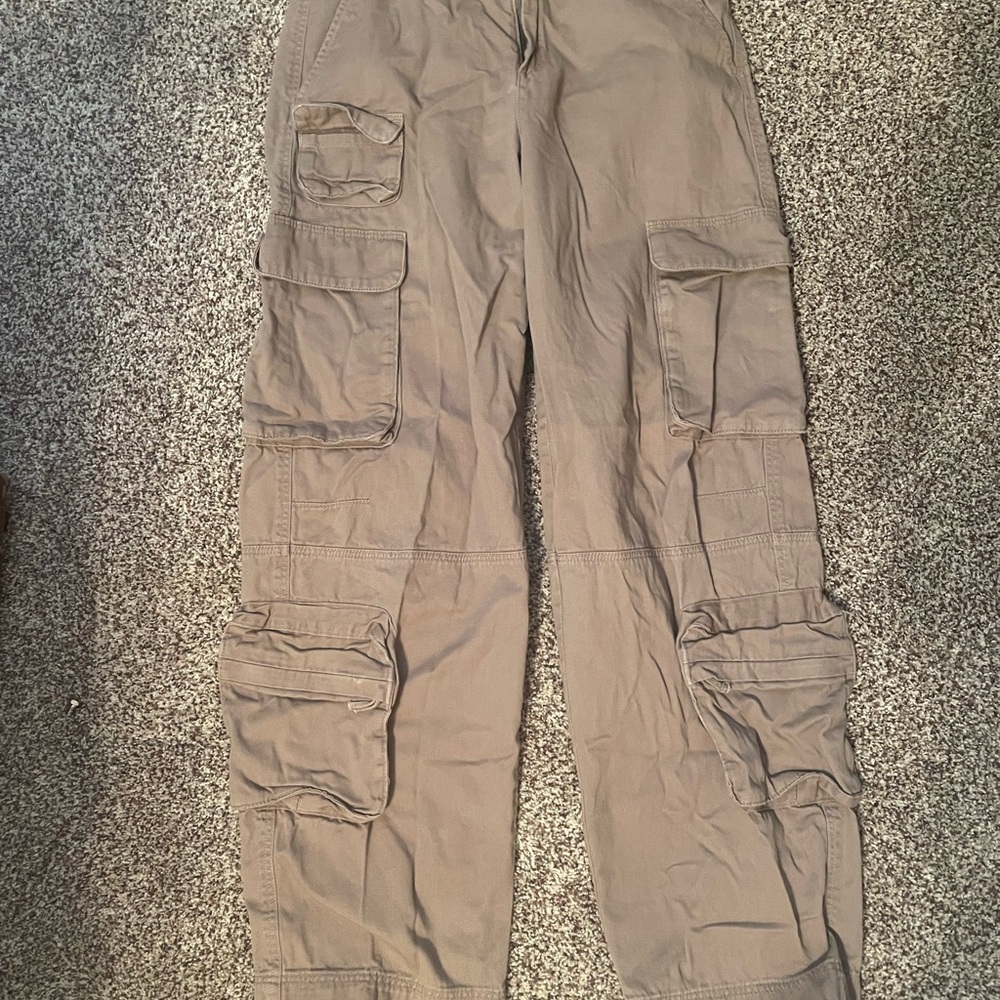 Casual Cargo Pants in Taupe